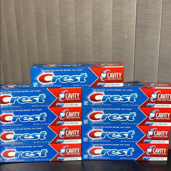 Crest bundle 9 large Crest 5.7 oz tubes NEW